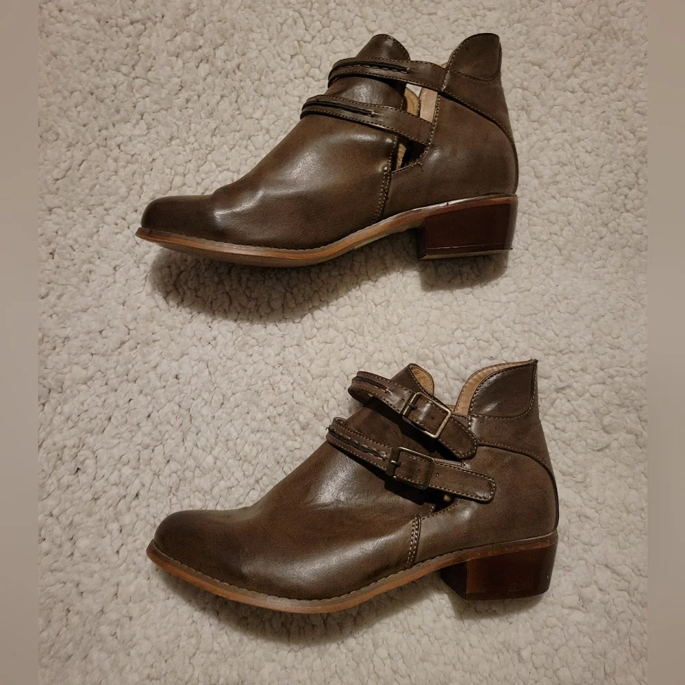 CATO Buckle Strap Ankle Boots Brown Size 8 - Picture 7 of 16